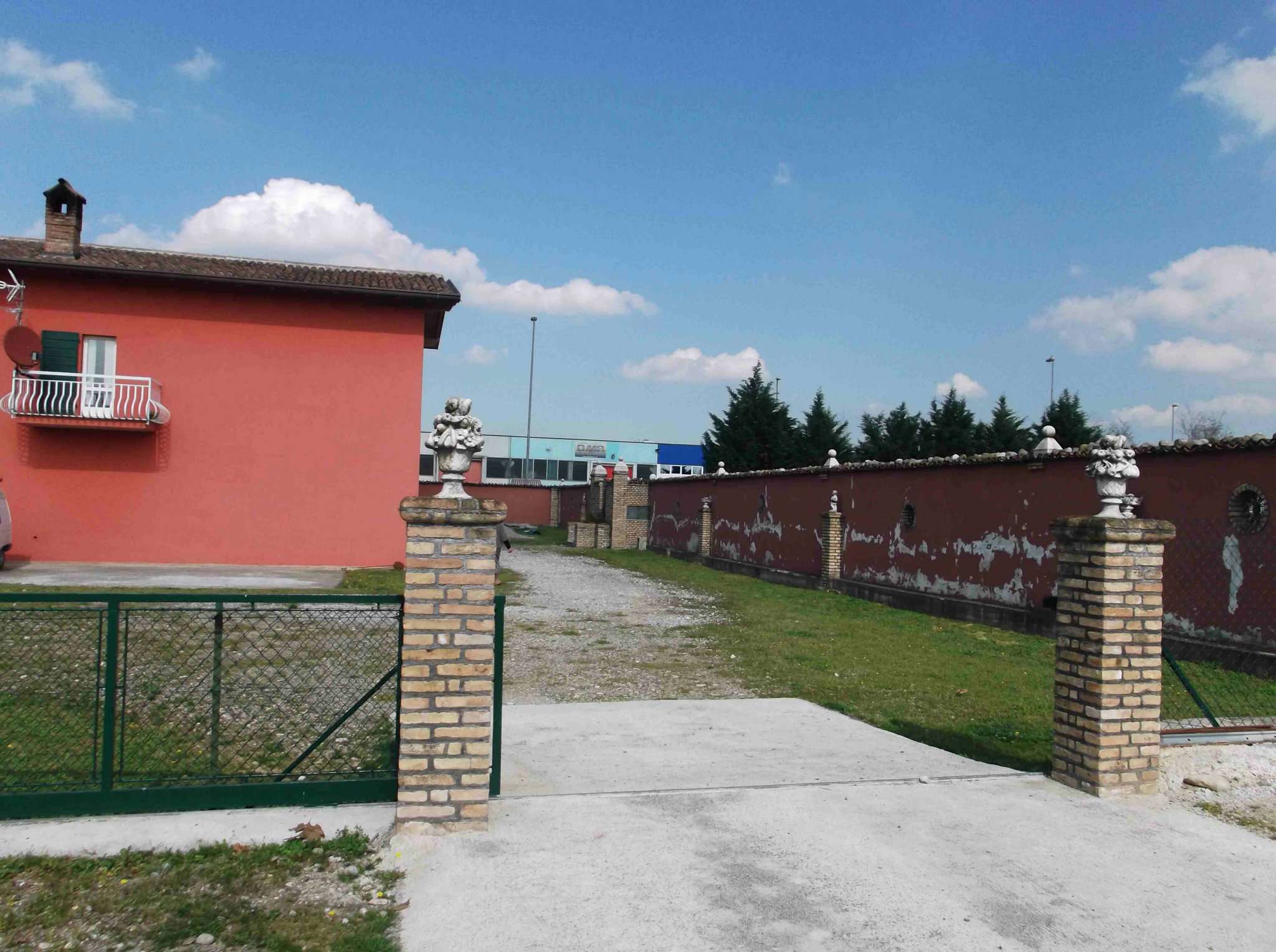 Villa Unifamiliare - Indipendente MONTICHIARI vendita    Immobiliare Europea