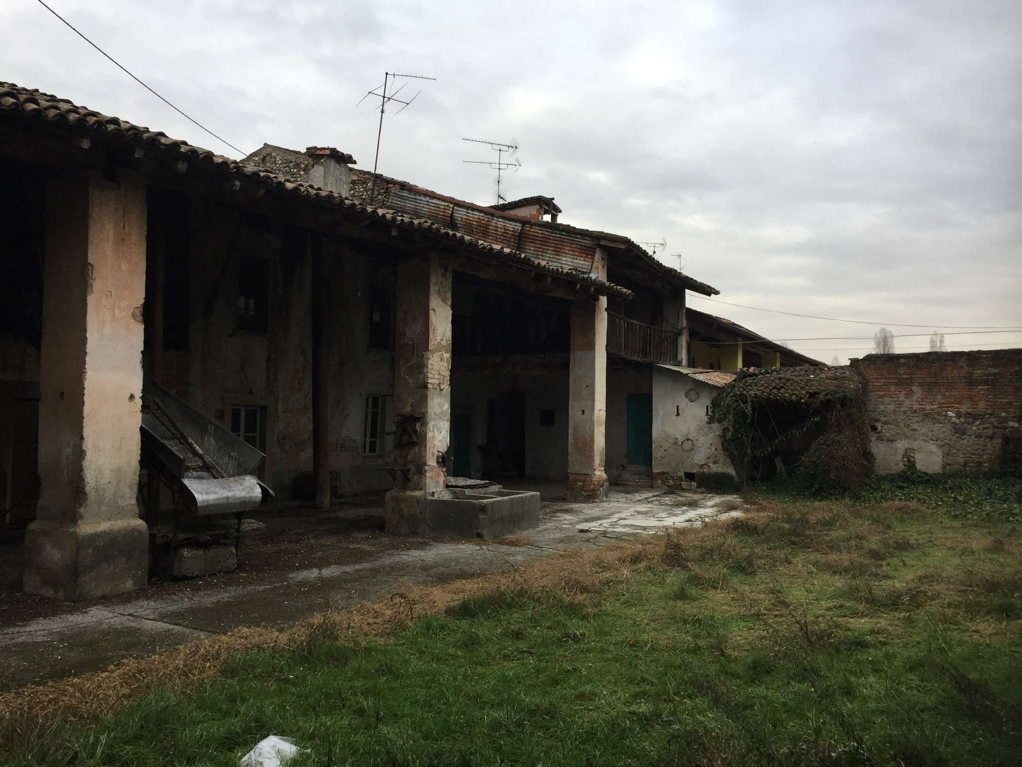 Rustico - Cascina MONTICHIARI vendita    Immobiliare Europea