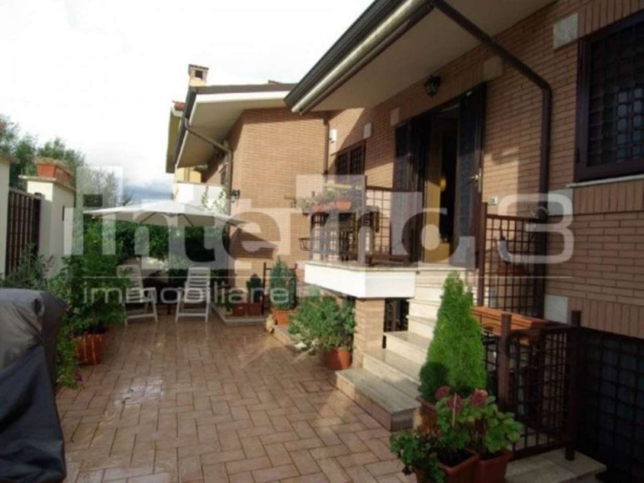 Villa ROMA vendita  BUFALOTTA Mildura INTERNO 3 SRL