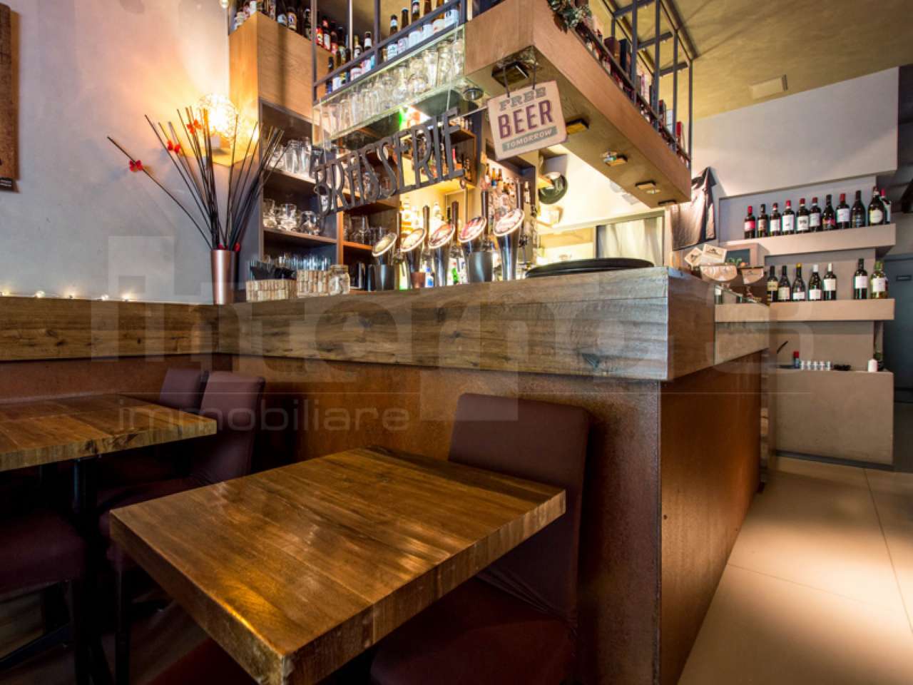 Negozio - Loc.Com. ROMA vendita  TALENTI VIA RENATO FUCINI INTERNO 3 SRL