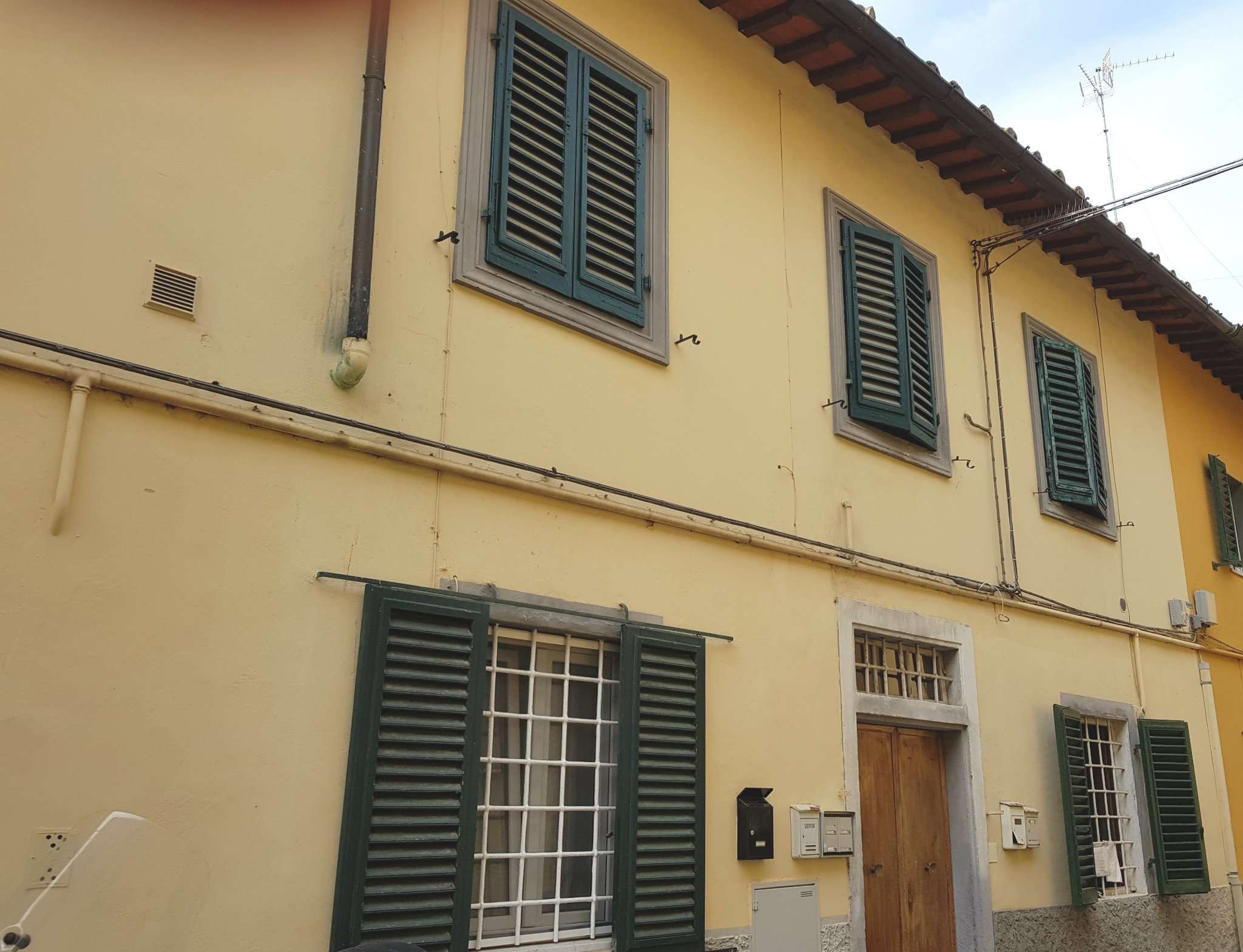  firenze affitto quart: beccaria punto immobiliare savonarola srl