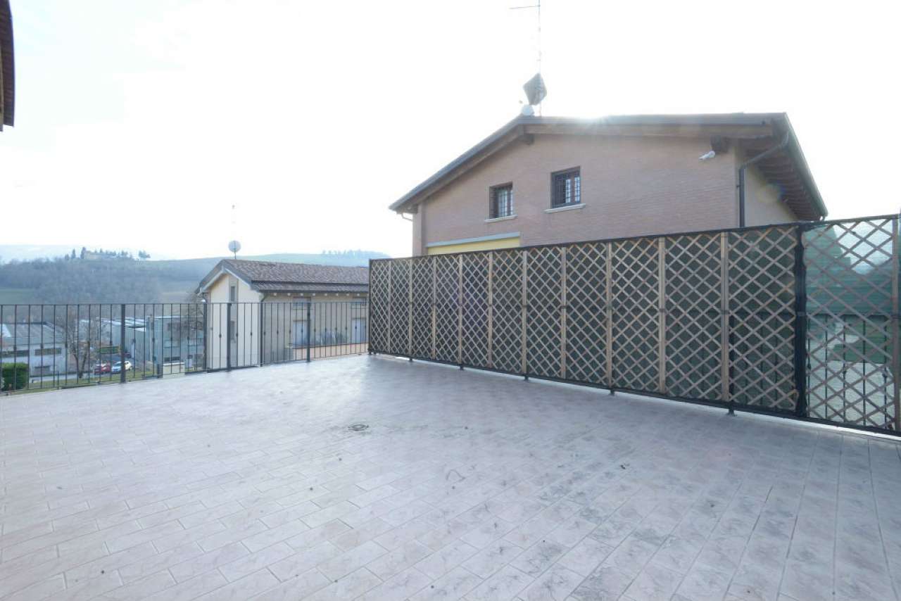 Villa Unifamiliare - Indipendente VEZZANO SUL CROSTOLO vendita    STUDIO QUATTRO CASTELLA S.R.L.