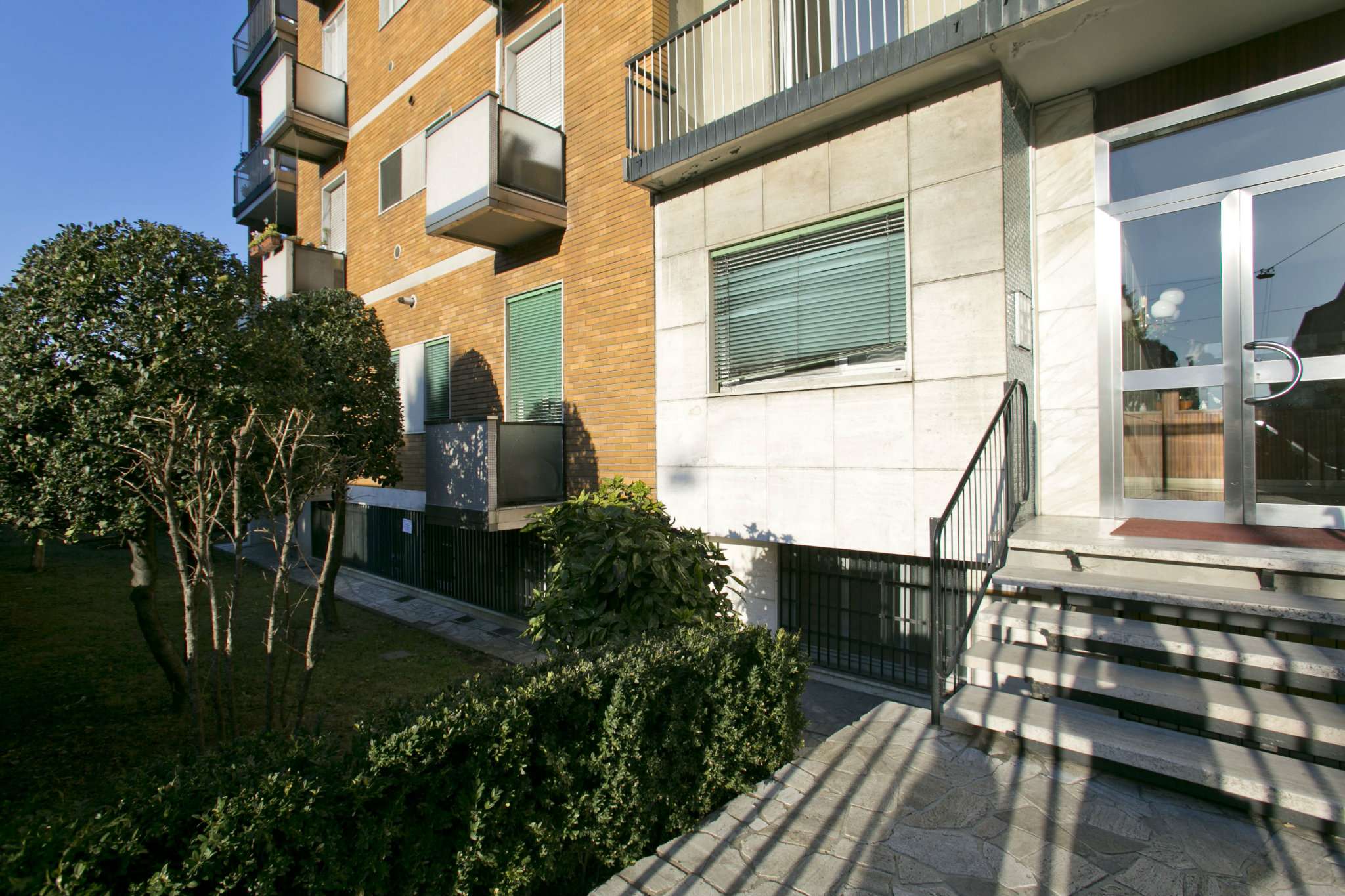Appartamento MILANO vendita  CIMIANO De la Salle Unicimiano s.a.s.