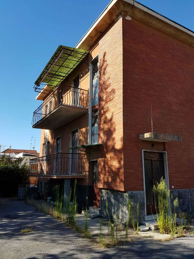 Villa Unifamiliare - Indipendente VIGEVANO vendita   Dei Piopi RealDom Immobiliare