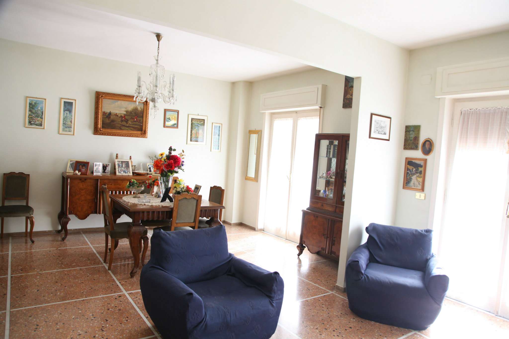  roma vendita quart: trieste (ii mun.) re/max domine