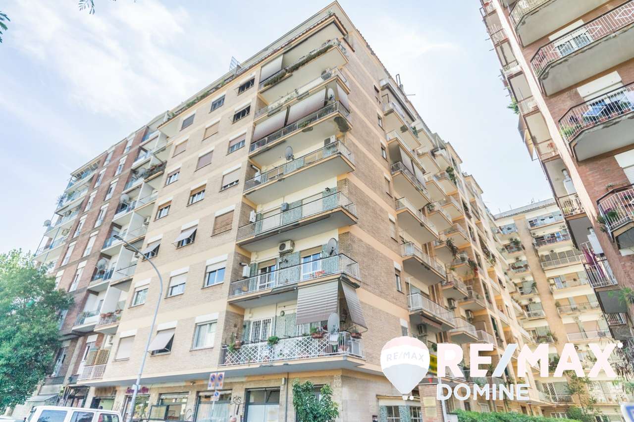  roma affitto quart: colombo re/max domine