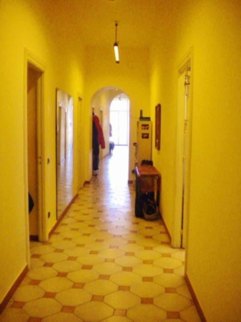 Appartamento NAPOLI vendita  CHIAIA Toledo Studio Lettera Immobiliare