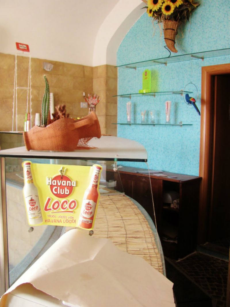 Negozio - Loc.Com. POZZUOLI affitto   Napoli Studio Lettera Immobiliare