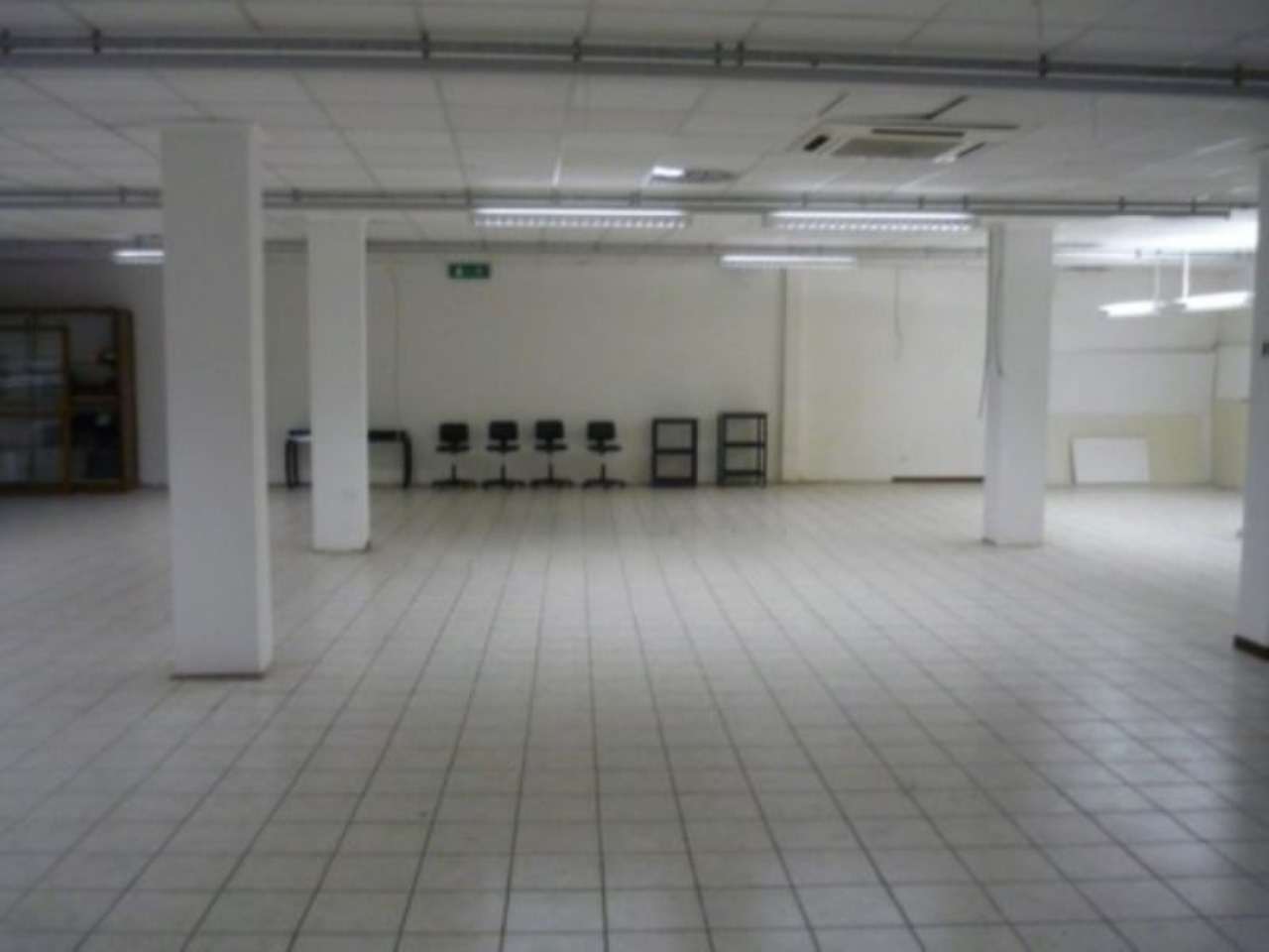 Negozio - Loc.Com. ROMA affitto  TUSCOLANO (VI MUN.)  GABETTI AGENZIA COLLI ALBANI TUSCOLANA