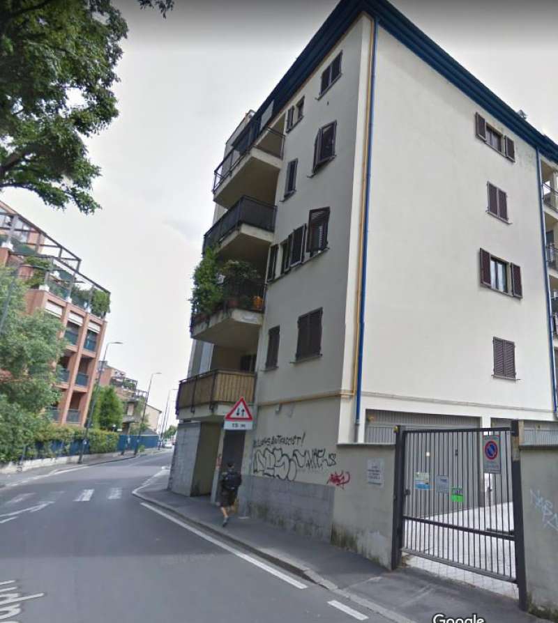 Appartamento MILANO vendita  CERTOSA Sapri Fiducia Re/max