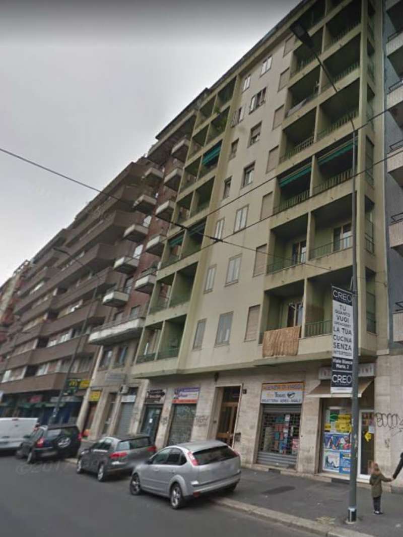  milano vendita quart: certosa fiducia re/max