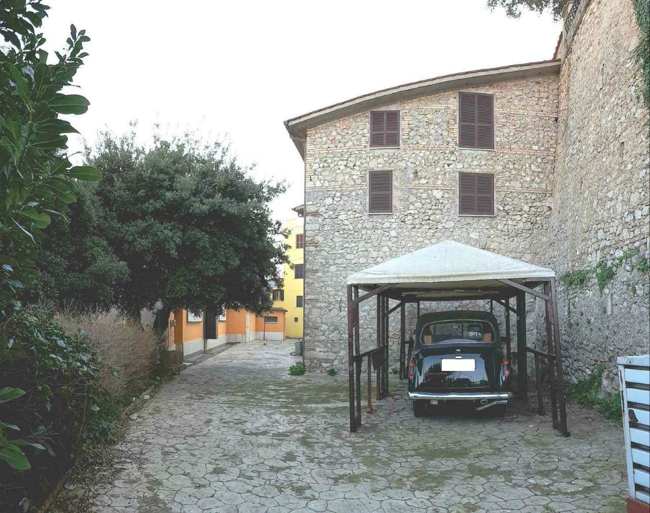 Villa Unifamiliare - Indipendente PALOMBARA SABINA vendita   dei Martiri Caterina Caruso Immobiliare