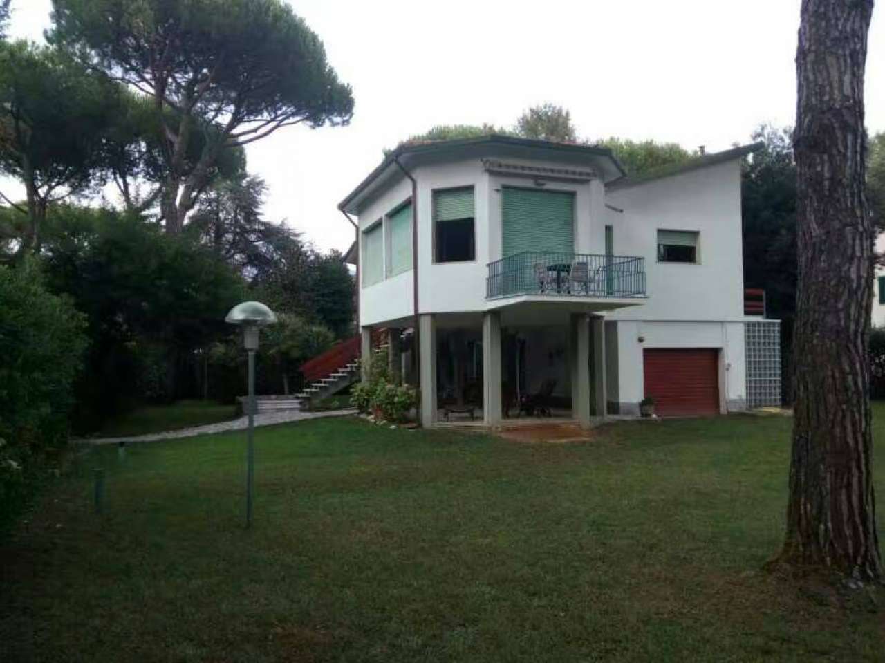 Villa MASSA vendita   delle Macchie IMMOBILIARE FINARDI