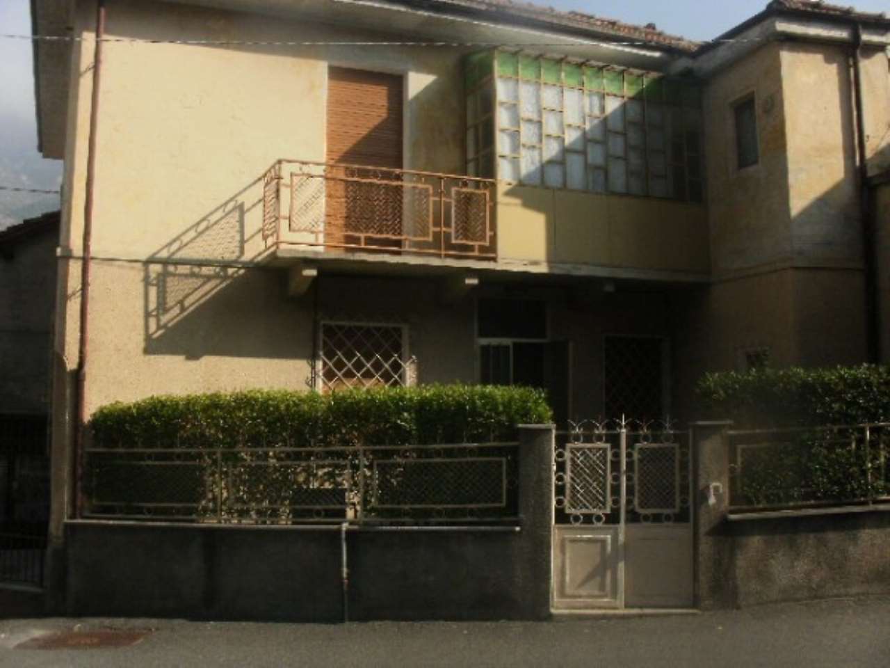 Villa Unifamiliare - Indipendente BUSSOLENO vendita    FC IMMOBILIARE