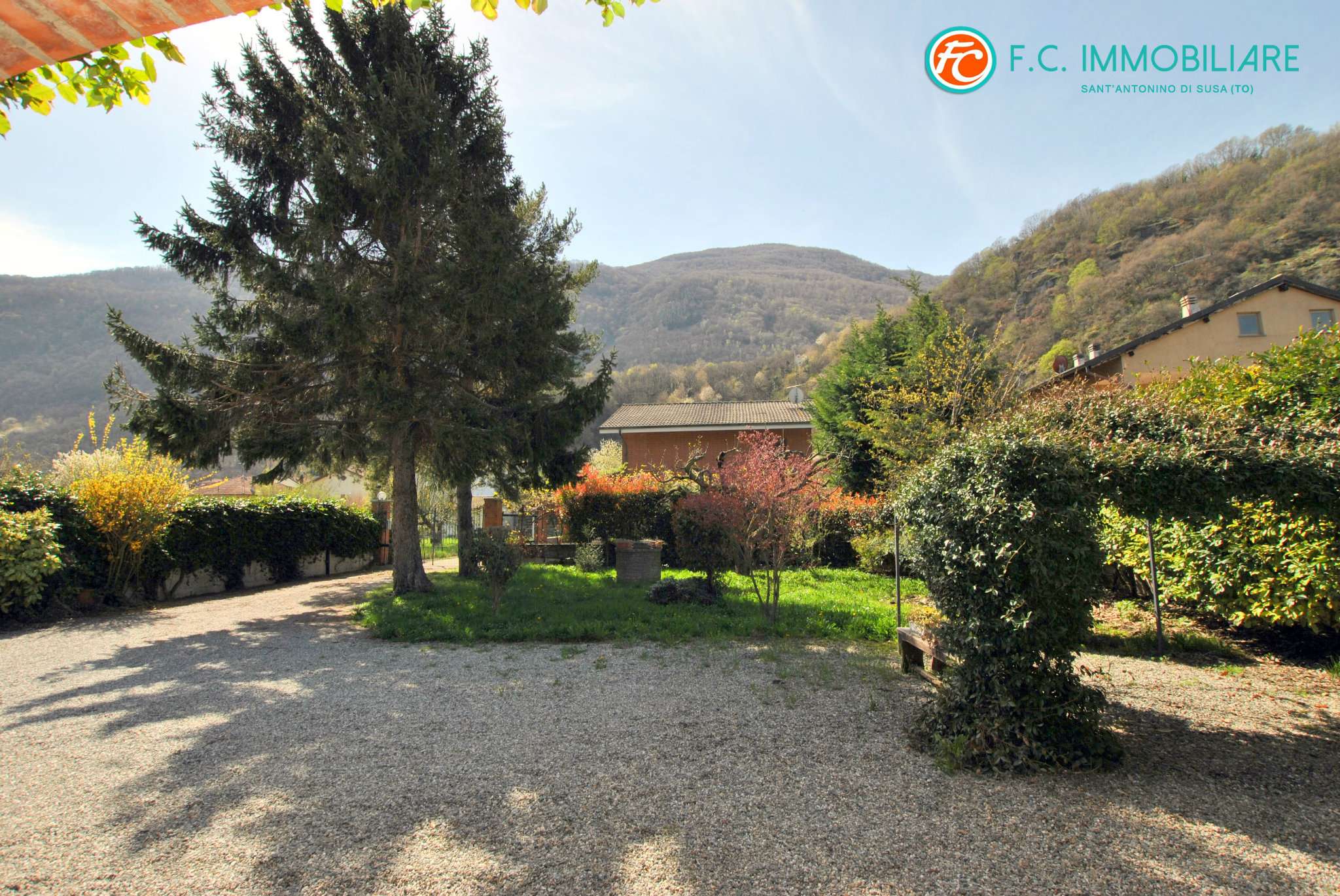 Villa Unifamiliare - Indipendente VAIE vendita   I Maggio FC IMMOBILIARE