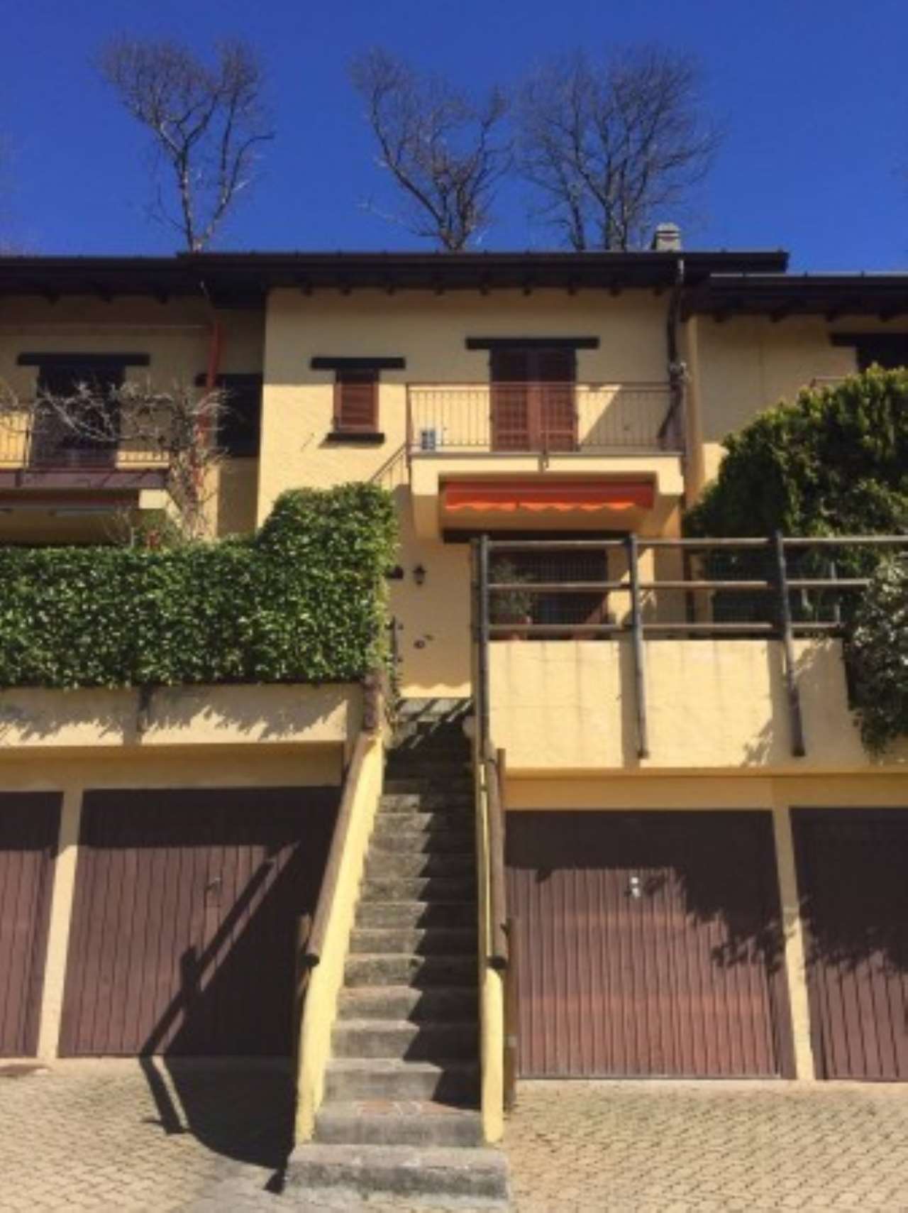 Villa Affiancata - Schiera LAVENO-MOMBELLO vendita    Immobiliare Euromed Gavirate s.a.s