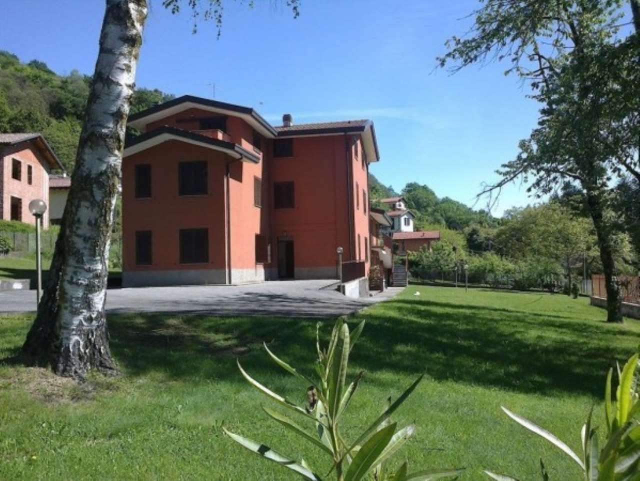 Appartamento CASTELLO CABIAGLIO vendita    Immobiliare Euromed Gavirate s.a.s