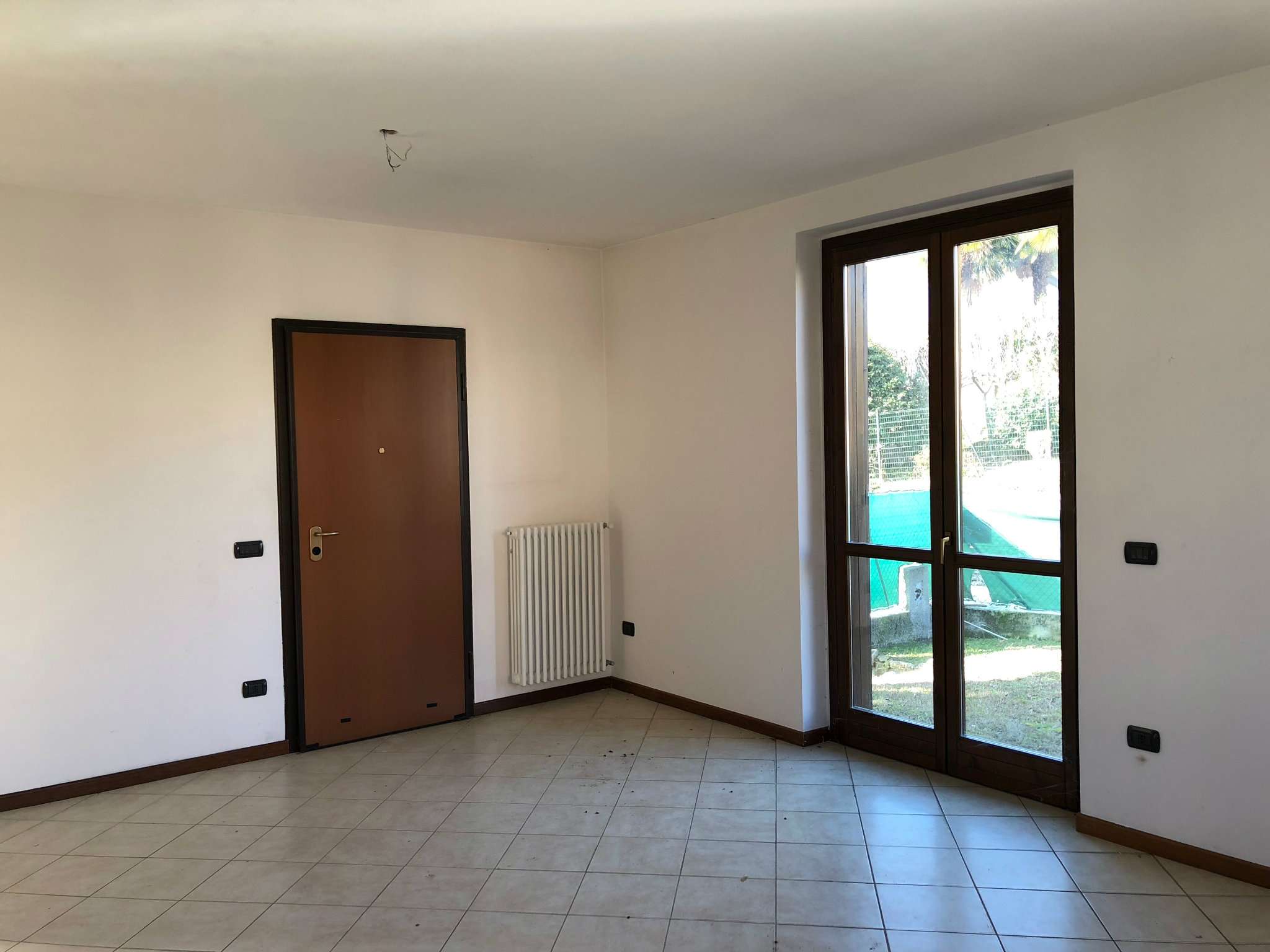 Villa Unifamiliare - Indipendente LEGGIUNO vendita    Immobiliare Euromed Gavirate s.a.s