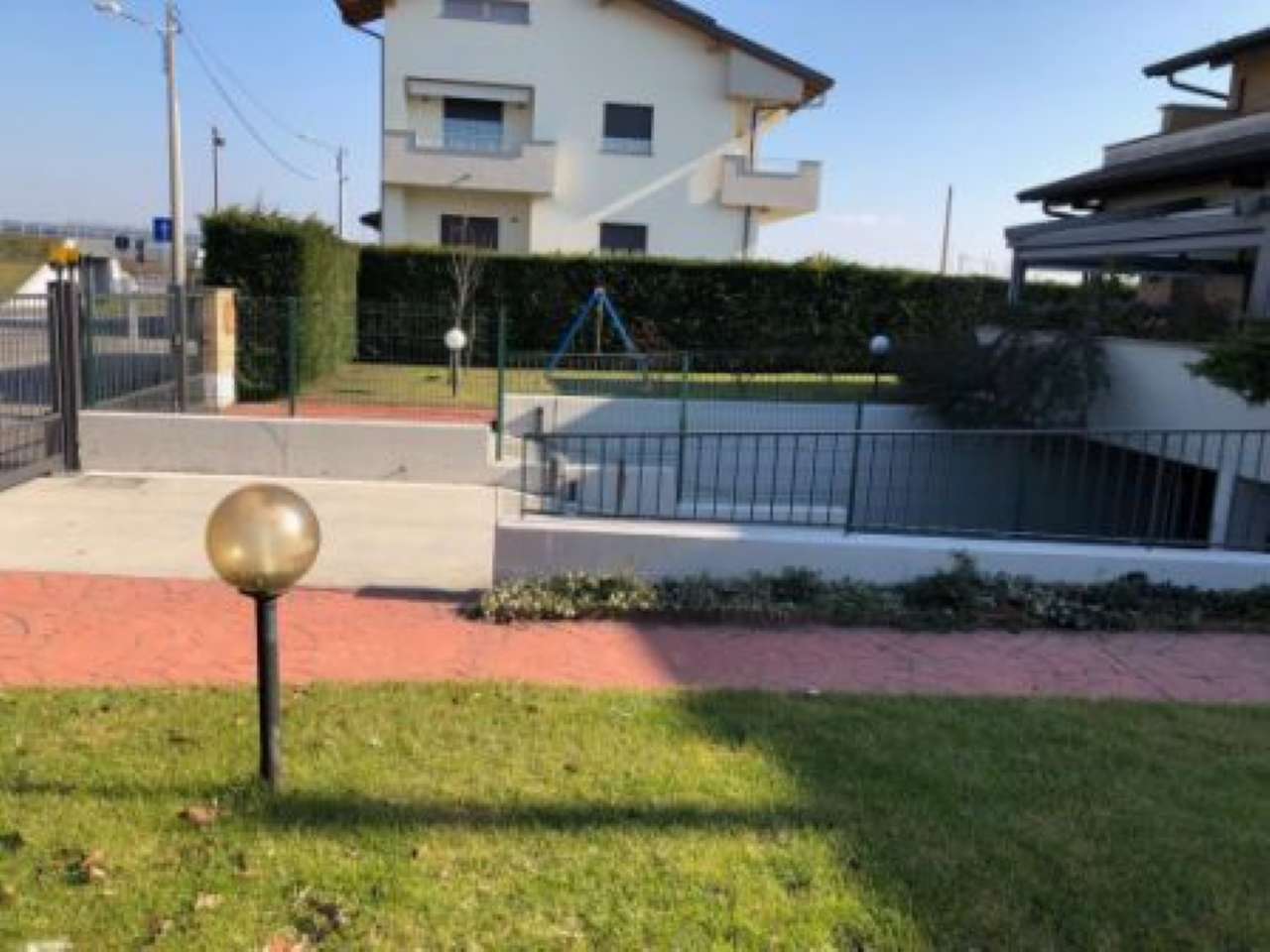 Villa Bifamiliare ROVELLASCA affitto   VIA MONZA RIKEMAFE IMMOBILIARE SAS