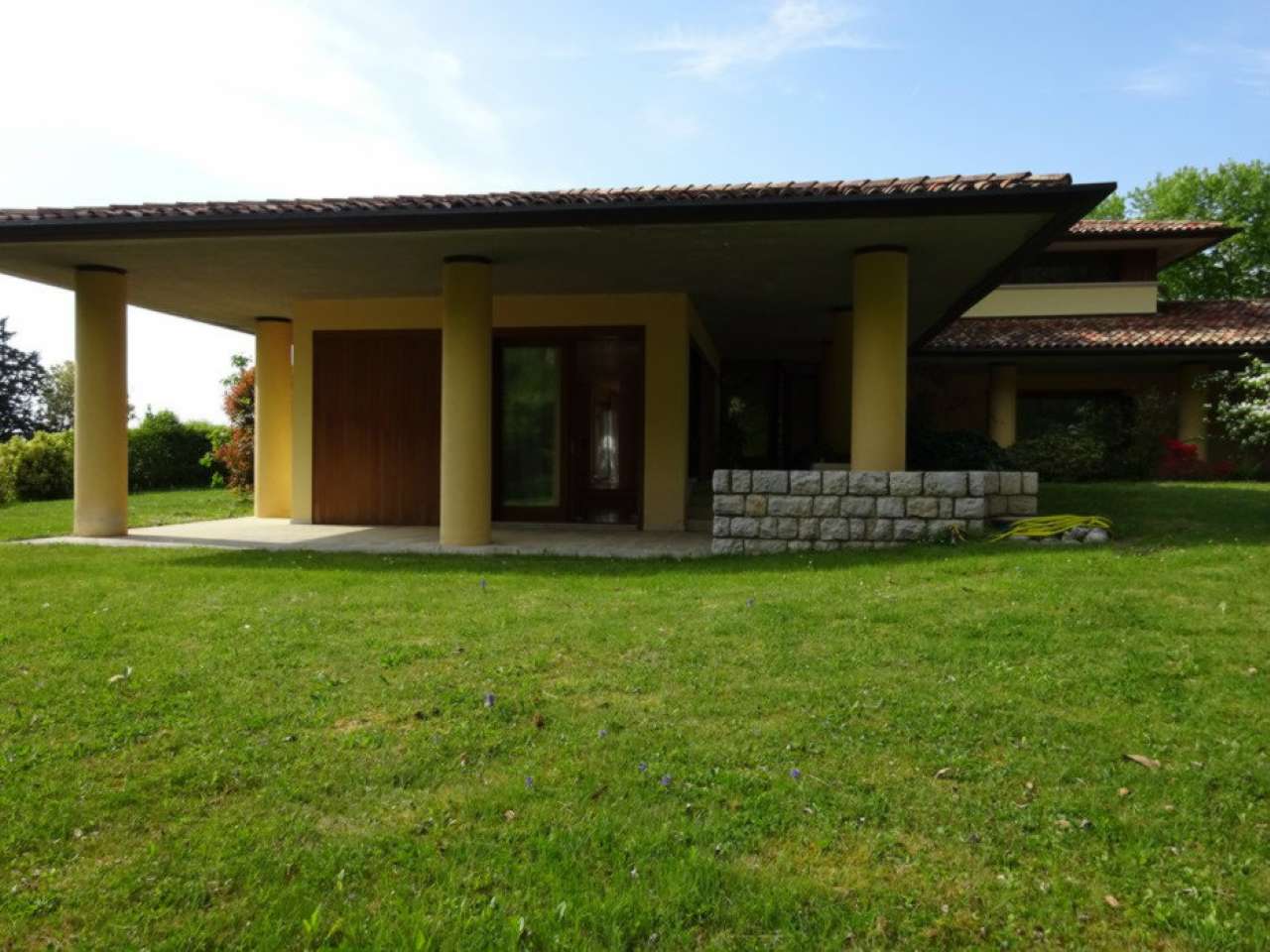 Villa FREGONA vendita    C'è - Casa