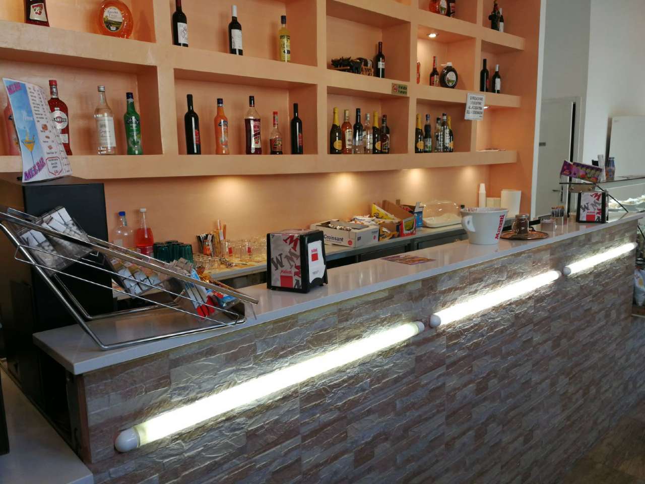 Negozio - Loc.Com. FIRENZE vendita  PIANA DI CASTELLO via di brozzi Immobiliare Dolcevita