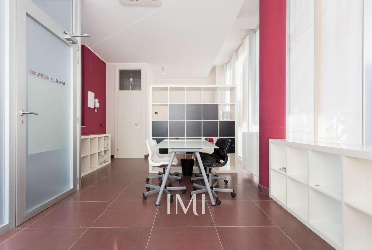  milano vendita quart:  imi-immobiliare-de-angeli