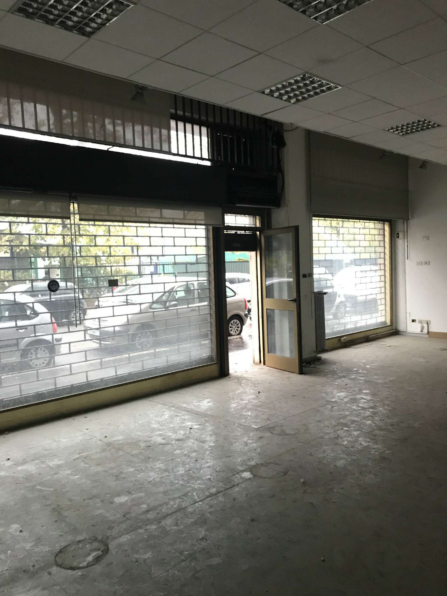 Negozio - Loc.Com. MILANO vendita  DE ANGELI Caboto/Etna Penta Real Estate Srl