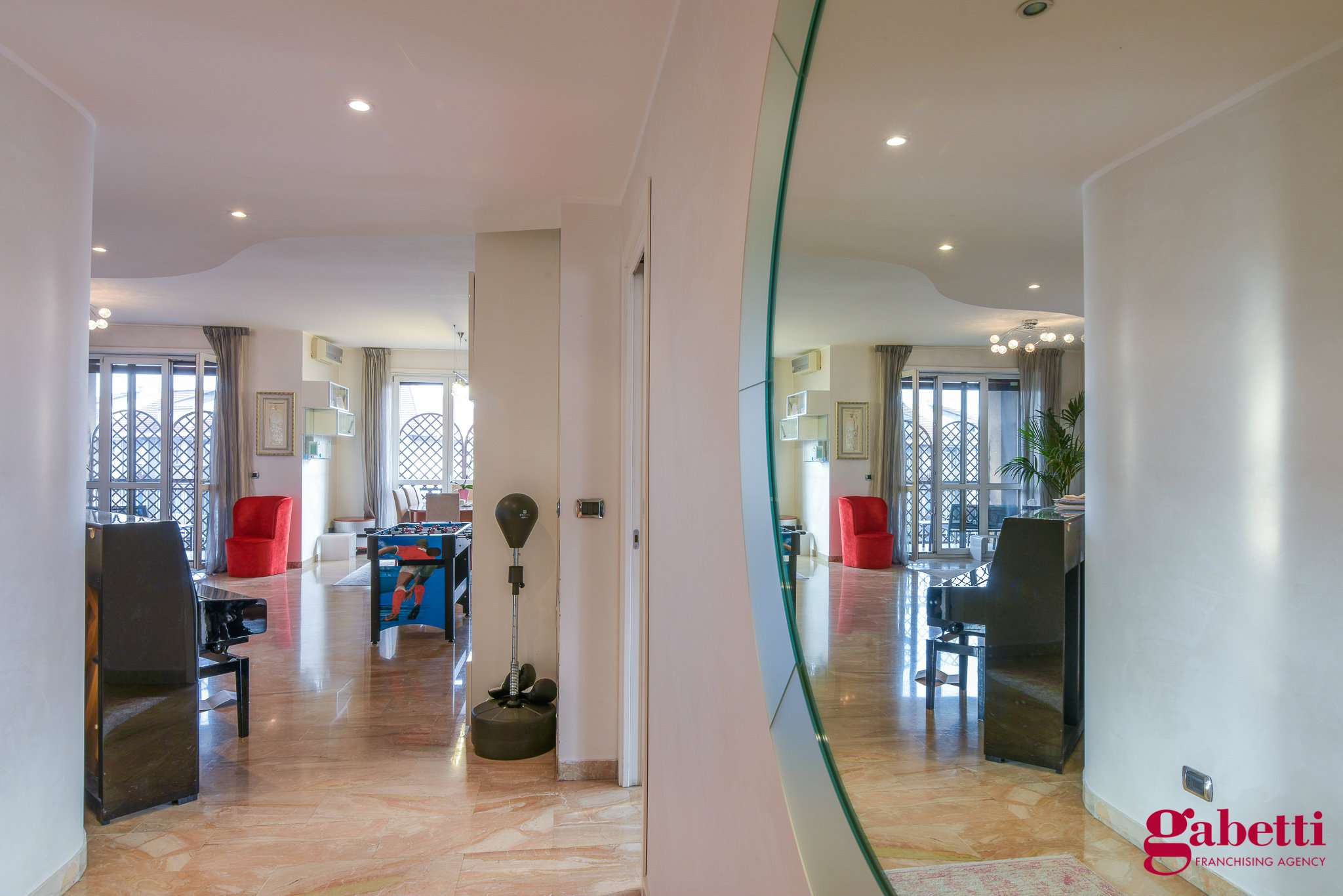 Appartamento MILANO vendita  DE ANGELI Frua Penta Real Estate Srl