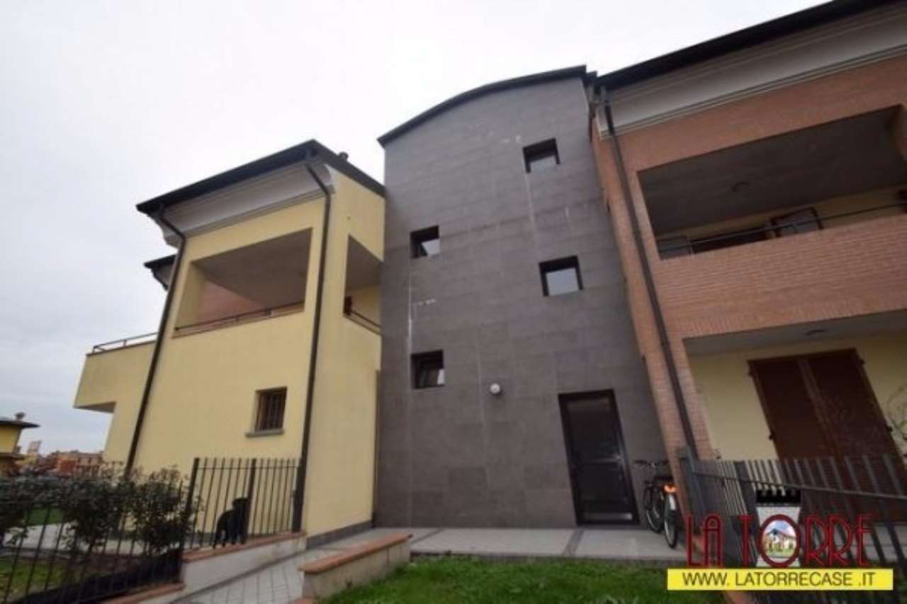 Appartamento COMEZZANO-CIZZAGO vendita   Giovanni XXIII LA TORRE SERVIZI IMMOBILIARI