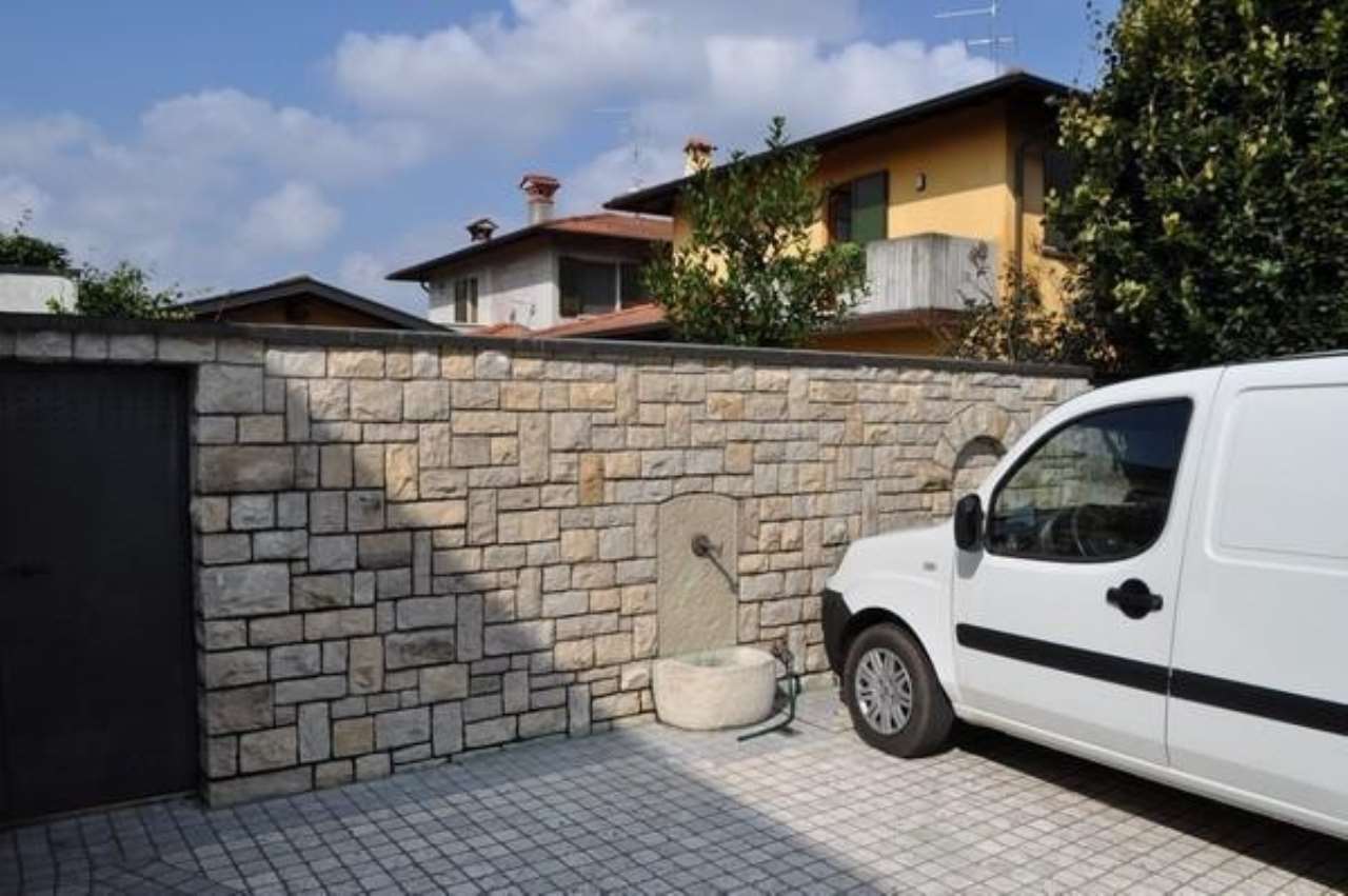 Villa CASTREZZATO vendita   torri LA TORRE SERVIZI IMMOBILIARI