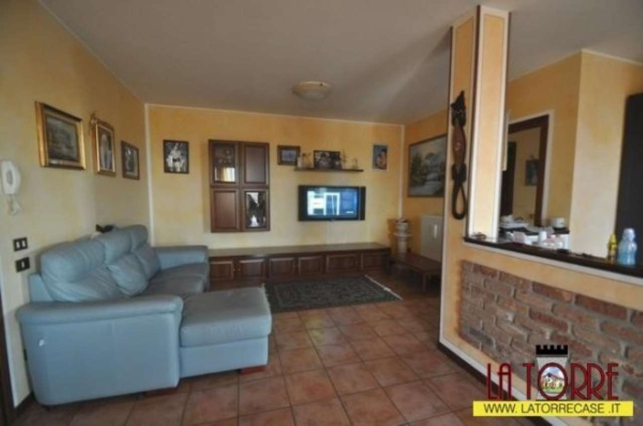 Appartamento COMEZZANO-CIZZAGO vendita   europa LA TORRE SERVIZI IMMOBILIARI