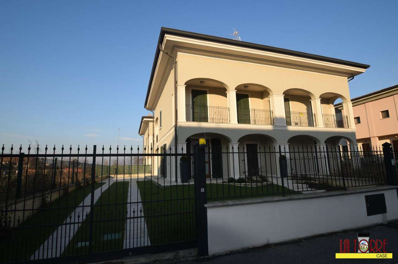 Villa Bifamiliare COMEZZANO-CIZZAGO vendita   Don. G. Pietta LA TORRE SERVIZI IMMOBILIARI