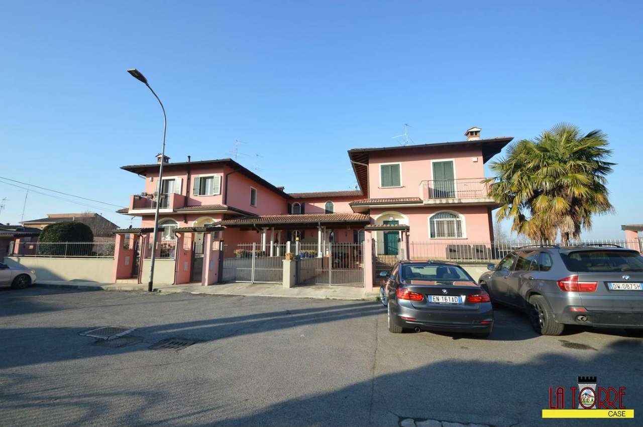  comezzano-cizzago vendita quart:  la torre servizi immobiliari