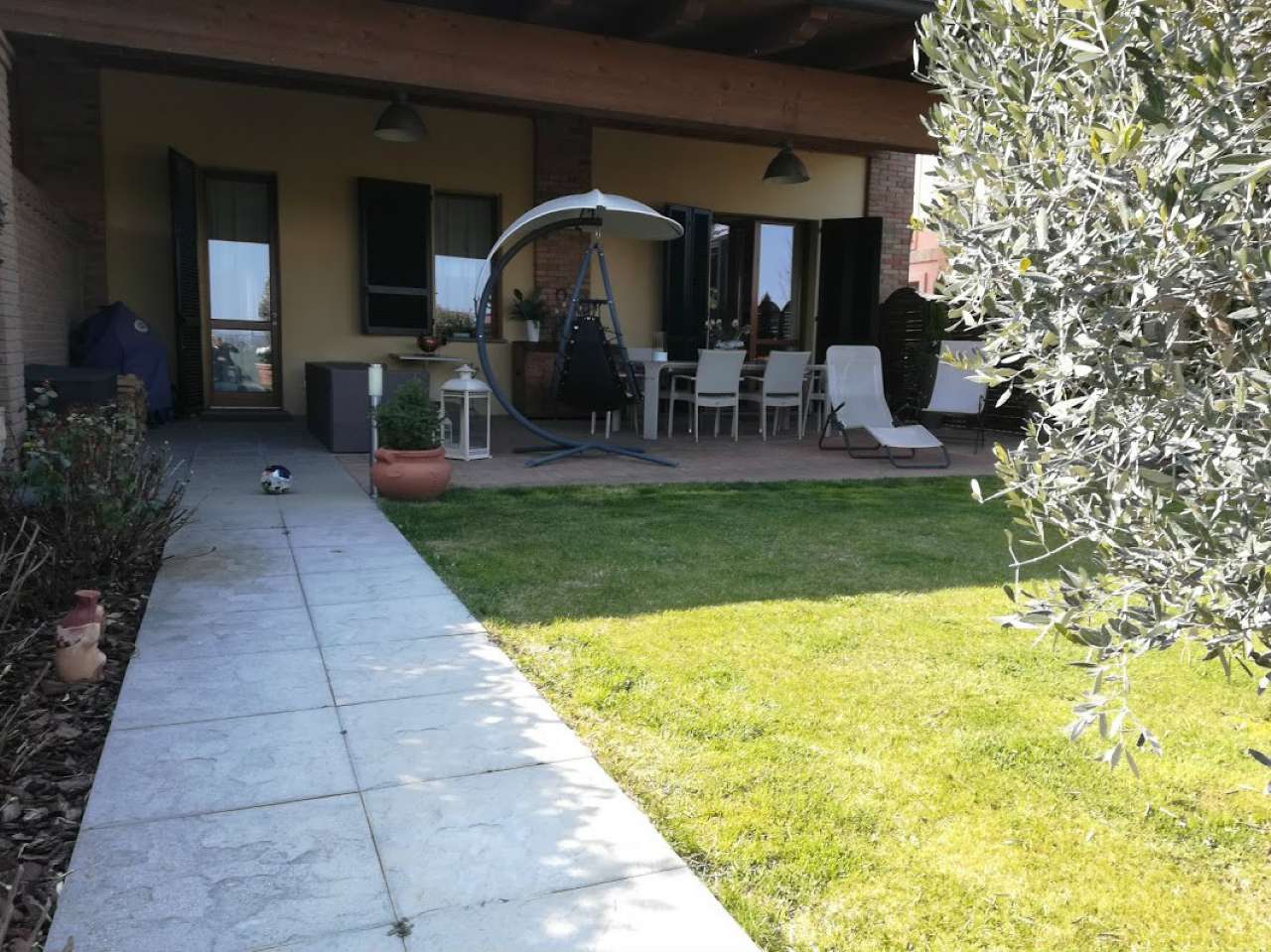 Villa Affiancata - Schiera GOSSOLENGO vendita    L'Immobiliarista di Castignoli Massimo S.A.S.