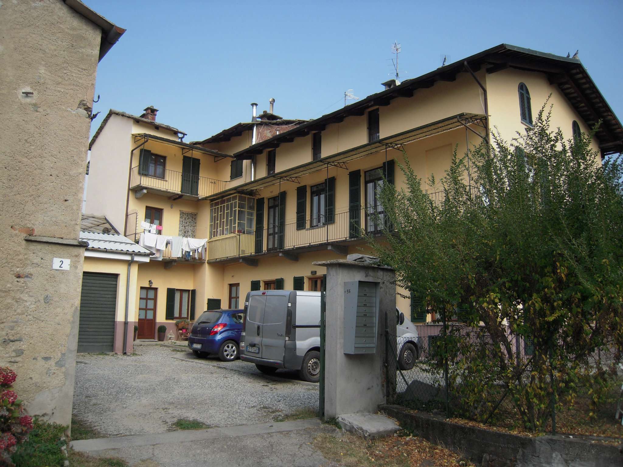 Appartamento LUSERNA SAN GIOVANNI vendita   Gianavello MB Immobiliare