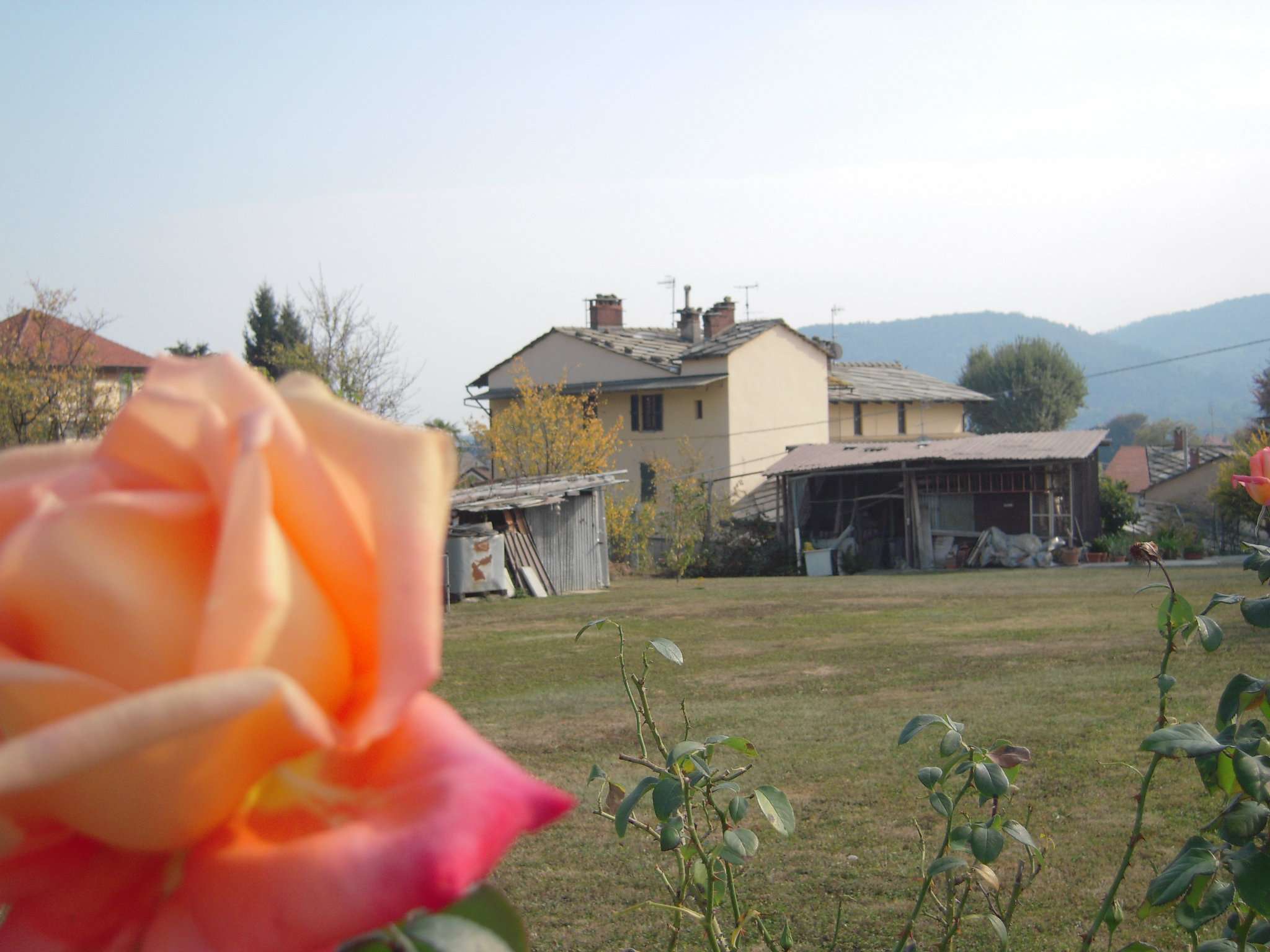  luserna san giovanni vendita quart:  mb immobiliare