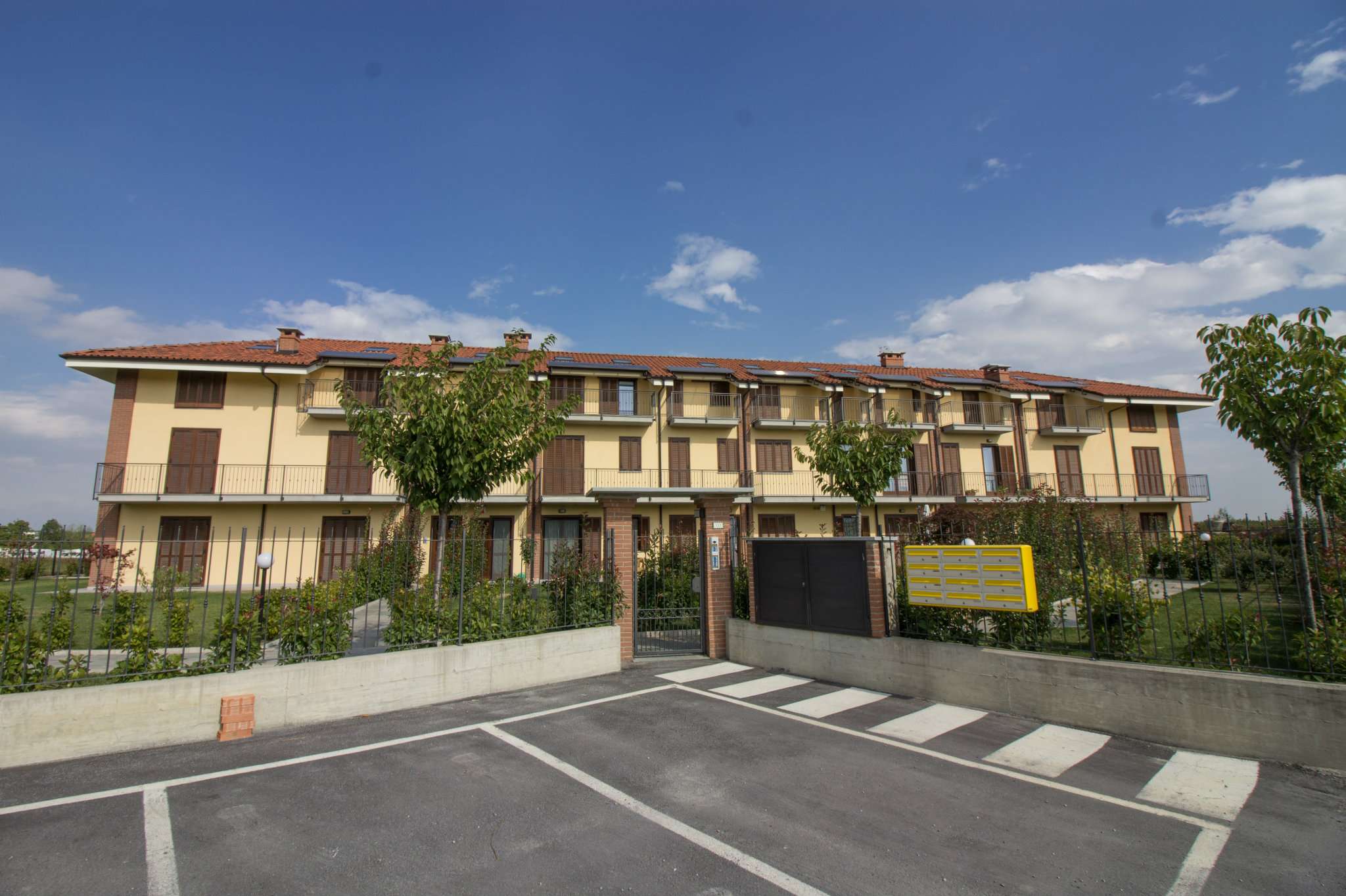  pinerolo vendita quart:  mb immobiliare