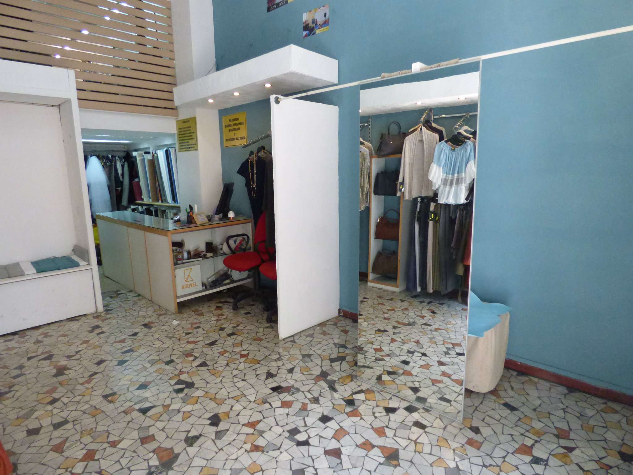 Negozio - Loc.Com. MILANO affitto   bassini VoglioCasa