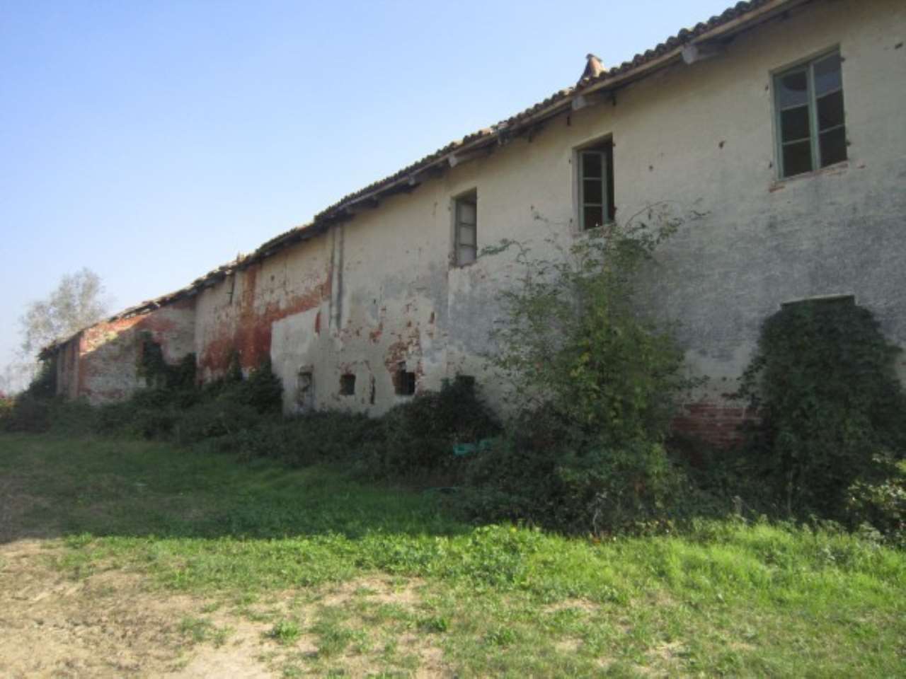 Rustico - Cascina CHERASCO vendita   Provinciale 242 AGENZIA IMMOBILIARE L'ANTICA CHERASCO DI BOGETTI MARCO