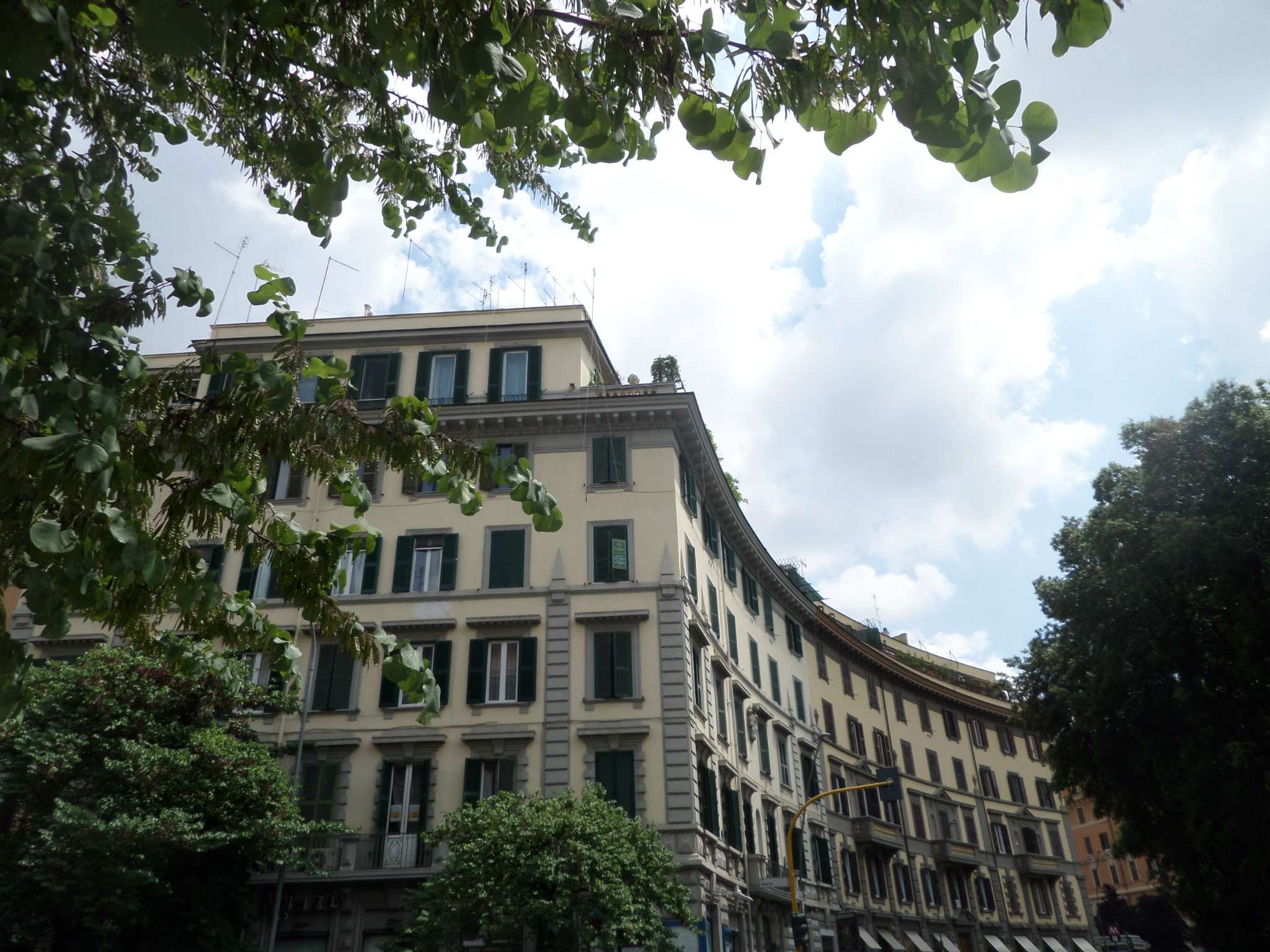  roma affitto quart: san giovanni building&money