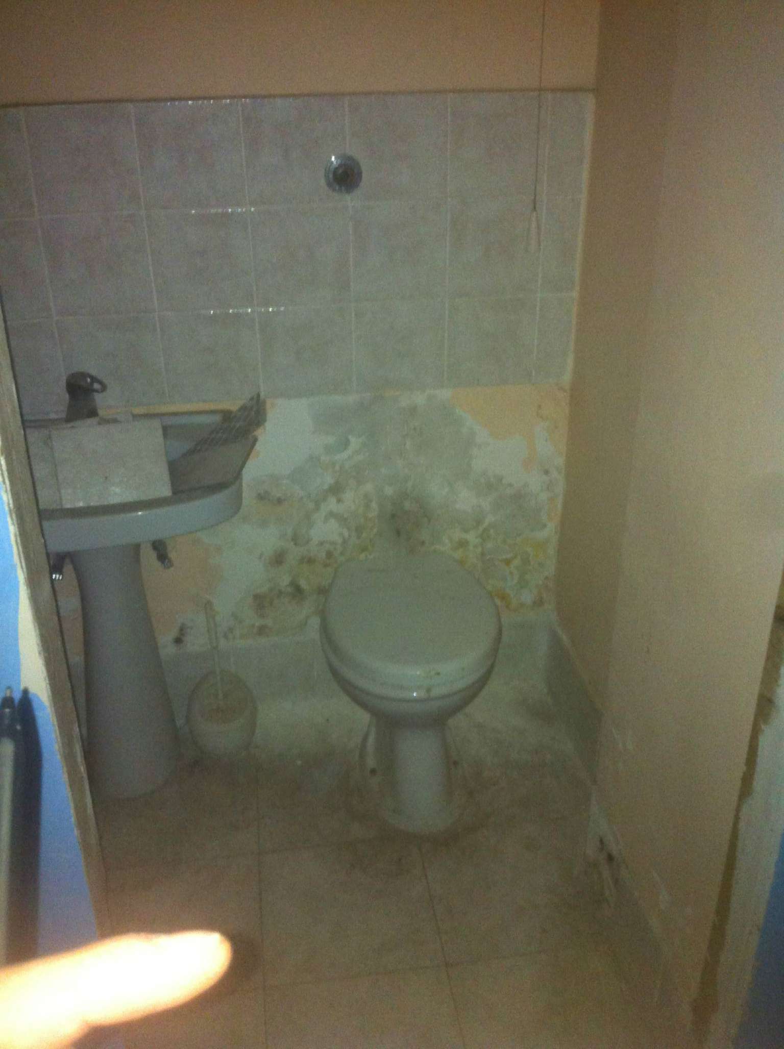 Negozio - Loc.Com. NAPOLI affitto  PIANURA FRANCESCO ARNALDI Elireimmobiliare