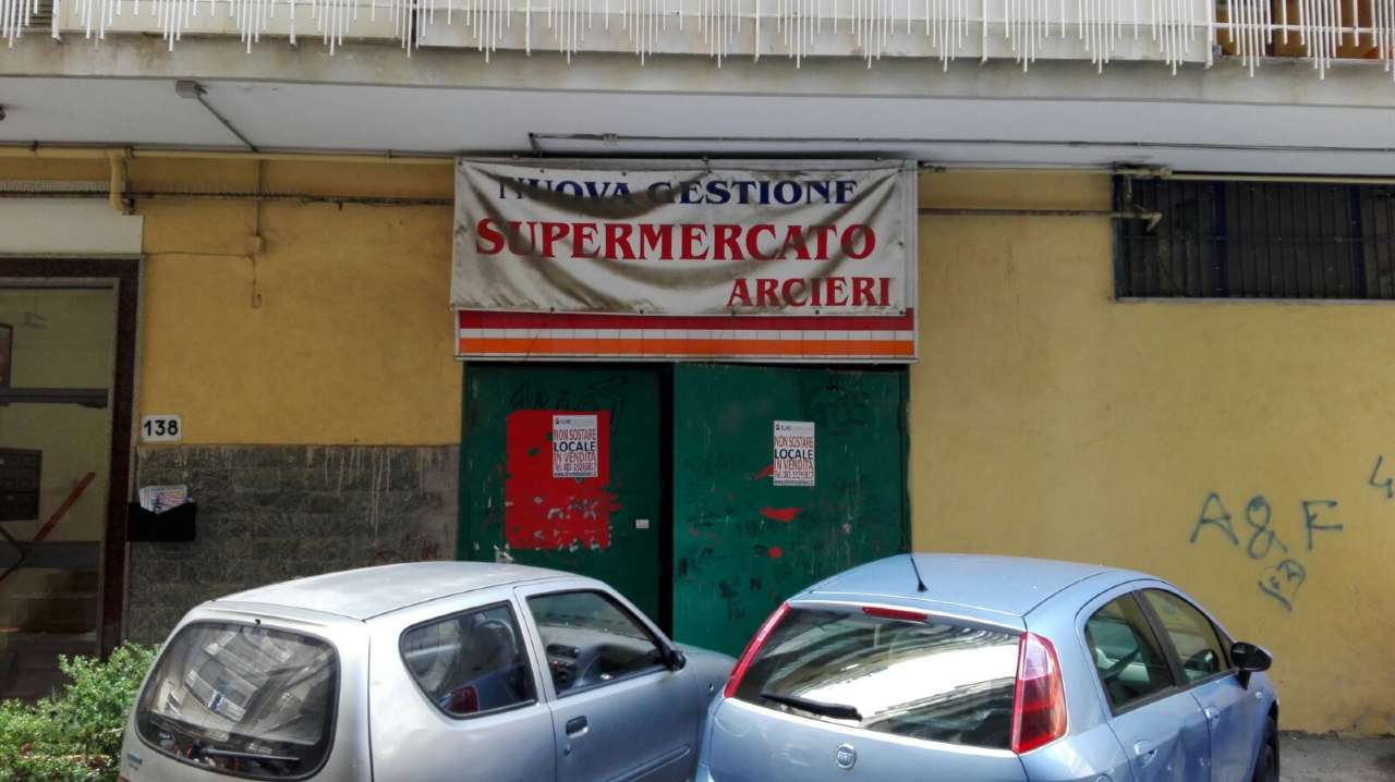 Negozio - Loc.Com. NAPOLI vendita  SOCCAVO Francesco Arnaldi Elireimmobiliare