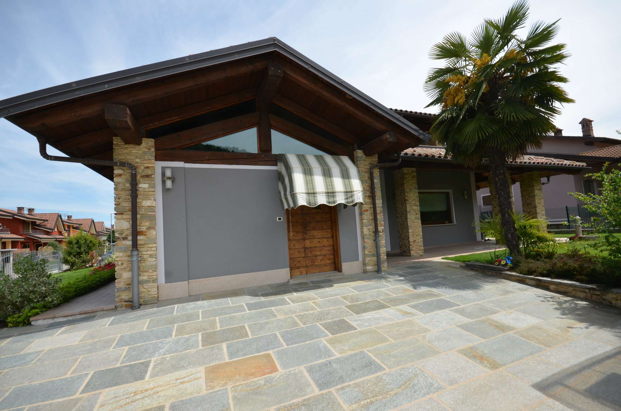 Villa VIGNOLO vendita   ugo foscolo SERENO IMMOBIL CASE
