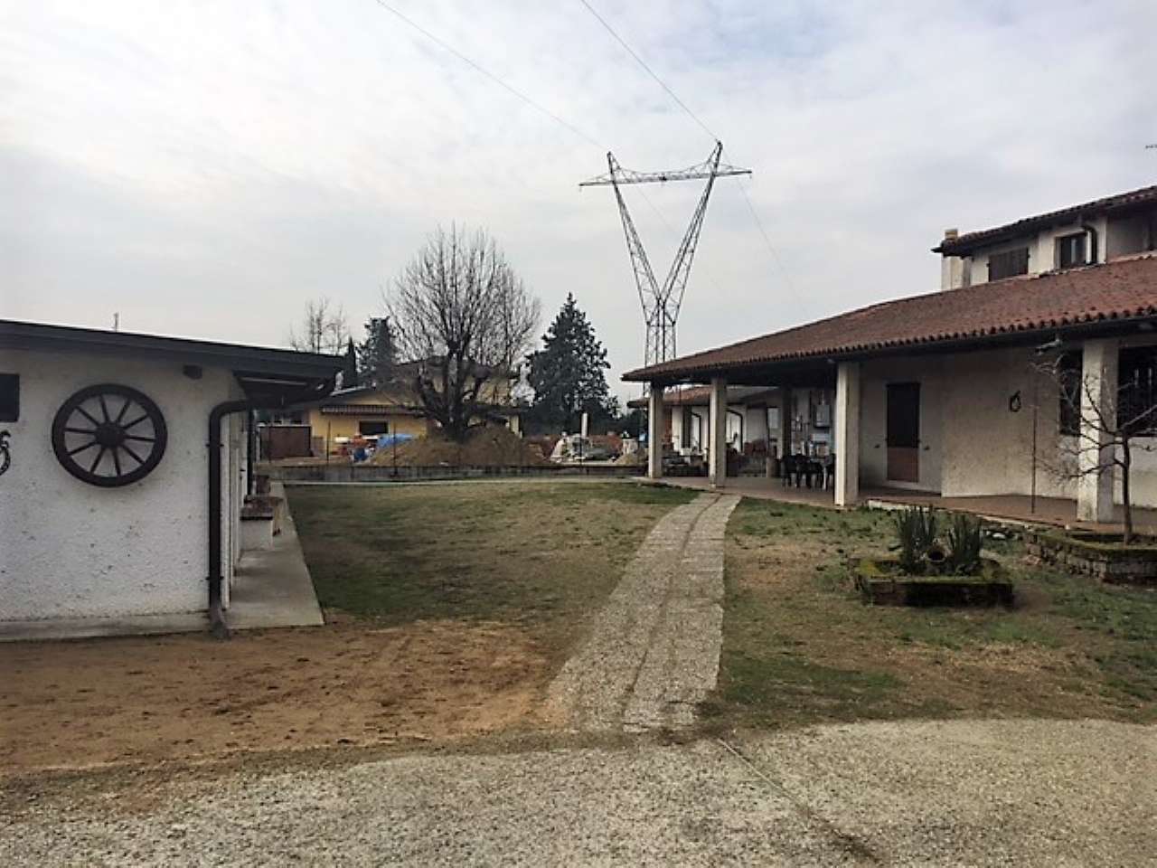 Villa TRIVOLZIO vendita    HG IMMOBILIARE SRL