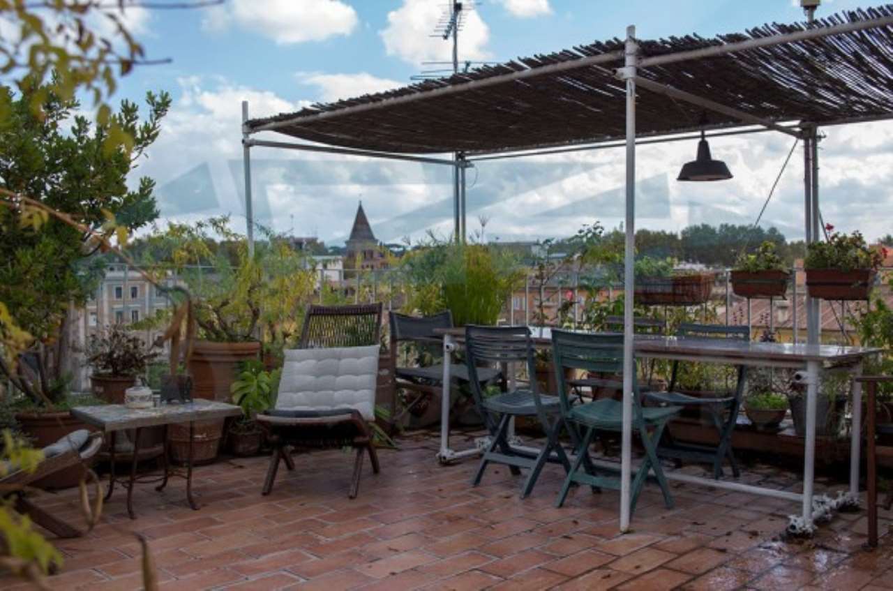 Appartamento ROMA vendita  TRASTEVERE  della Renella STUDIO IMMOBILIARE CORONARI SRL