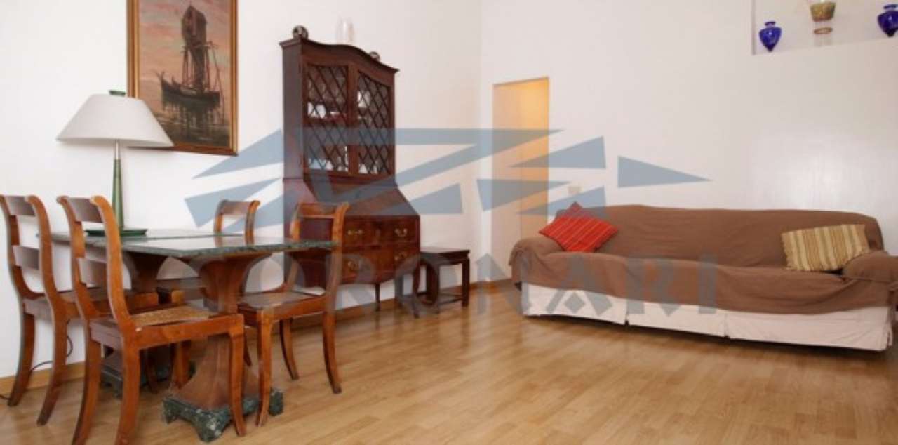 Appartamento ROMA vendita  Centro storico Lungotevere degli Altoviti STUDIO IMMOBILIARE CORONARI SRL