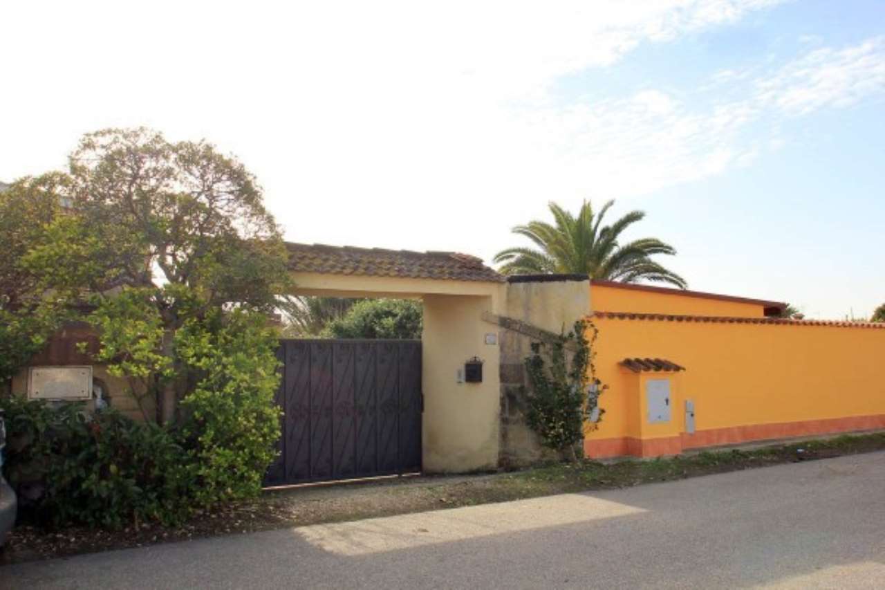 Appartamento FIUMICINO vendita   delle Patelle STUDIO IMMOBILIARE CORONARI SRL