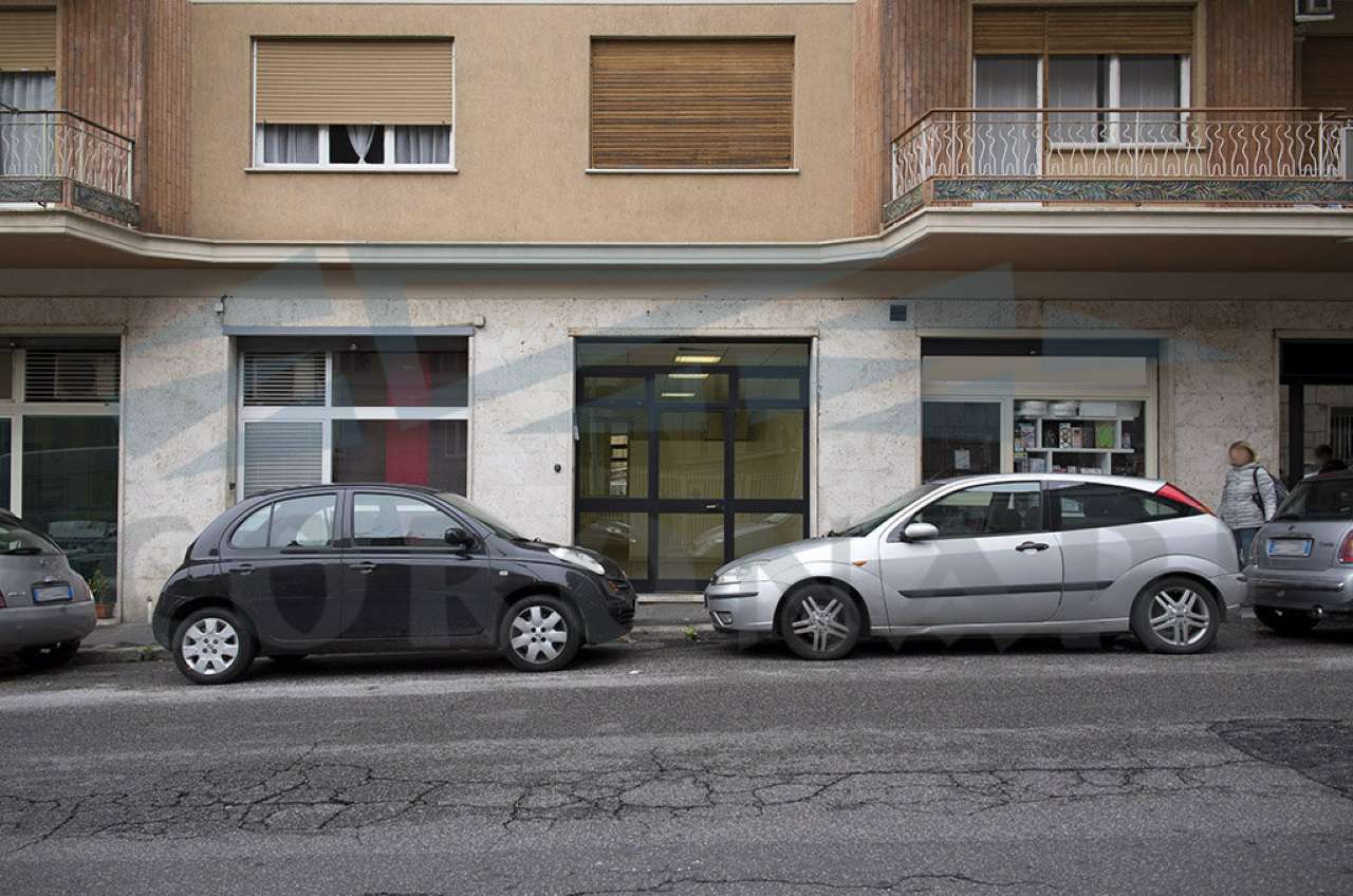 Negozio - Loc.Com. ROMA vendita  BALDUINA della Balduina STUDIO IMMOBILIARE CORONARI SRL