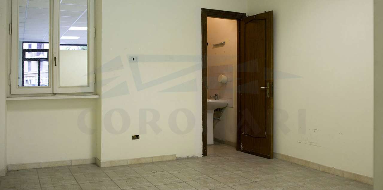Negozio - Loc.Com. ROMA vendita  BALDUINA della Balduina STUDIO IMMOBILIARE CORONARI SRL