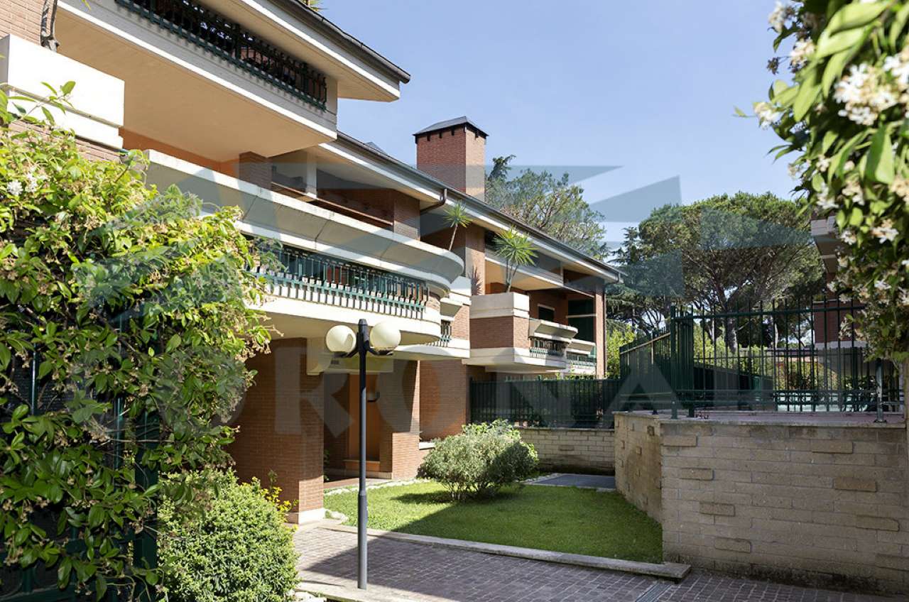  roma vendita quart: fleming studio immobiliare coronari srl